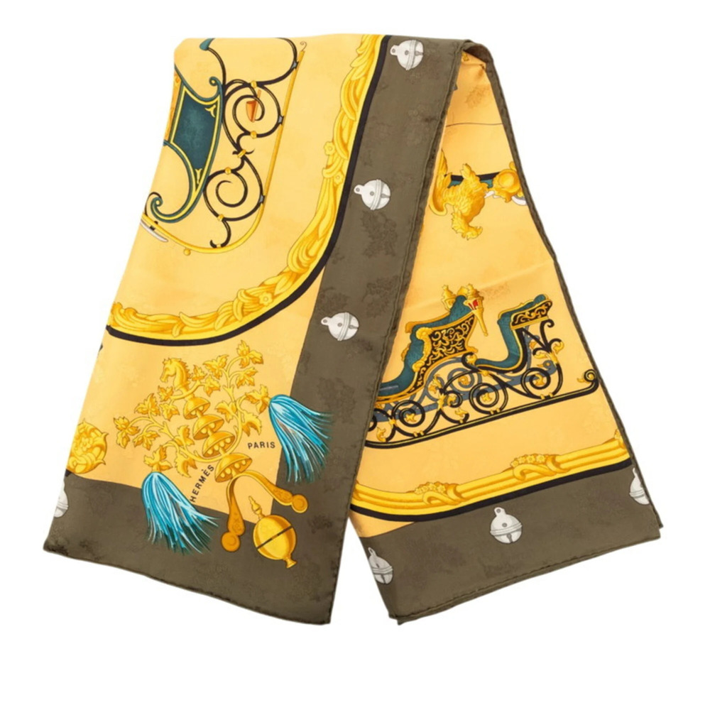 HERMES Green Silk Scarf - Picture 2 of 8